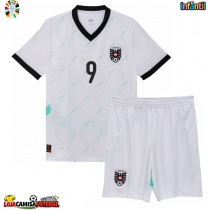 Camisa de Futebol Áustria Marcel Sabitzer #9 Equipamento Secundário Infantil Europeu 2024 Manga Curta (+ Calças curtas)